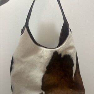 VIRAL Cowhide Shoulder Bag